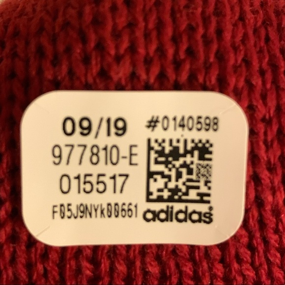 Adidas Women's Twilight II Lurex Ballie Beanie red - Picture 8 of 10